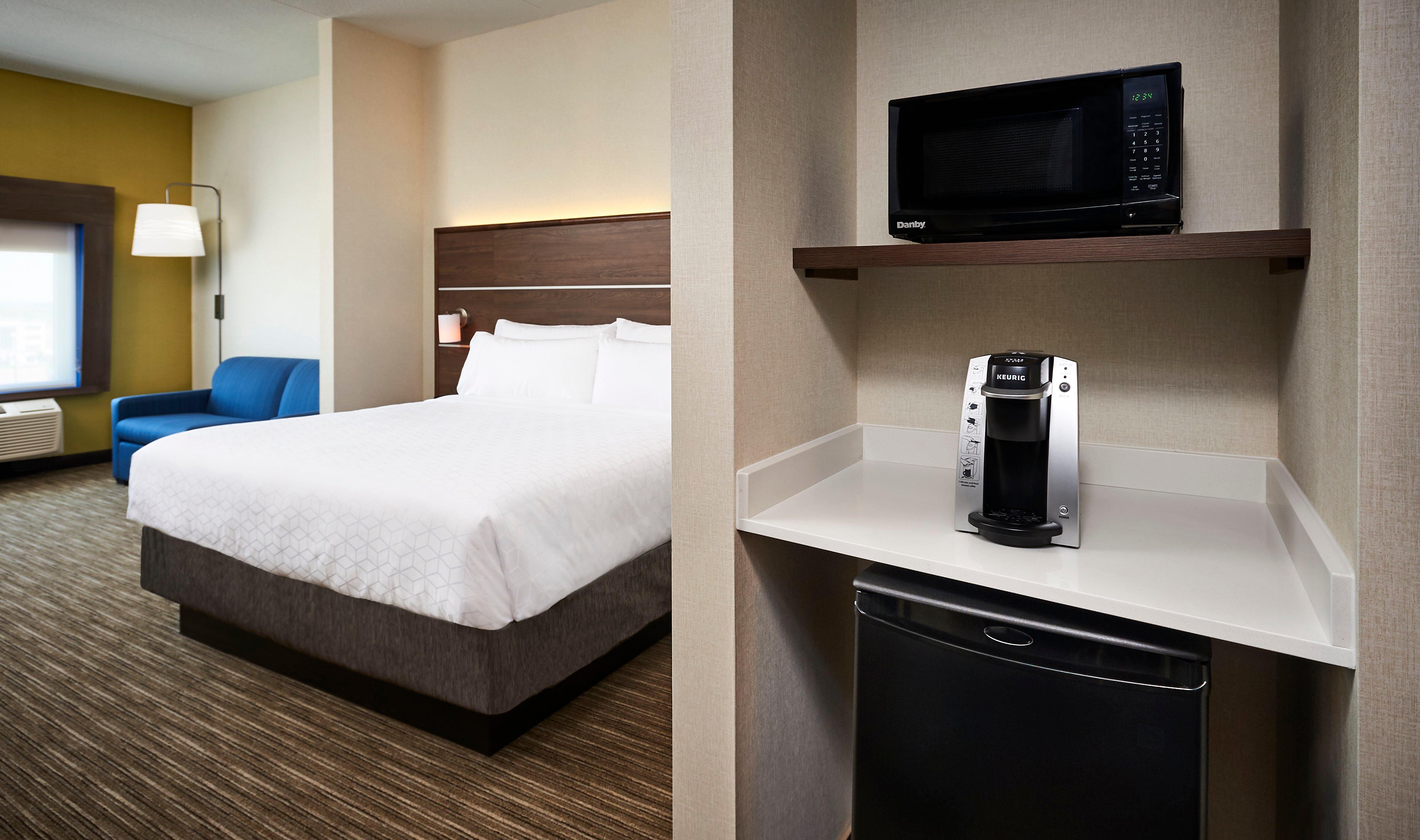 Holiday Inn Express & Suites - Brantford By Ihg Exterior photo