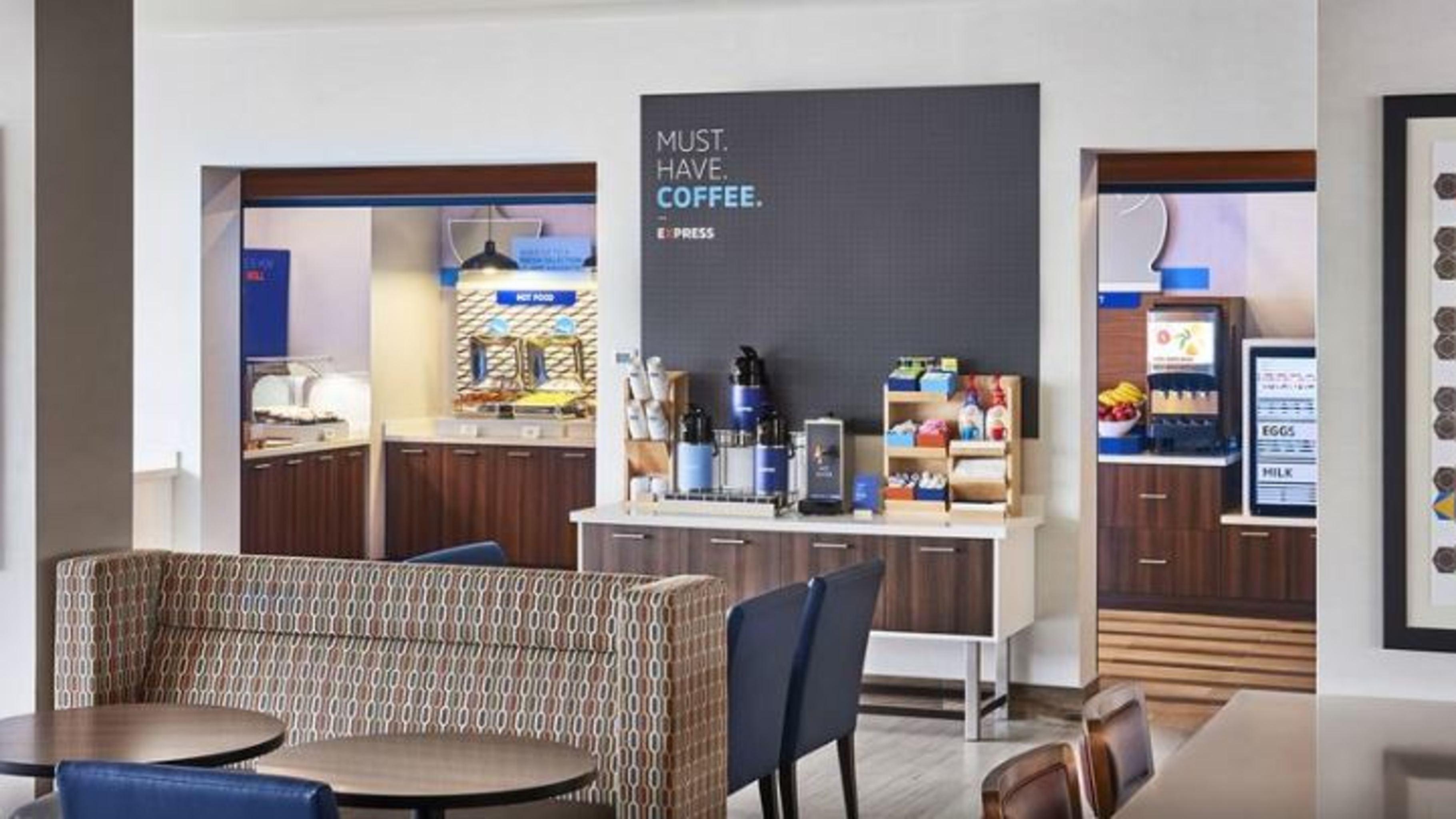 Holiday Inn Express & Suites - Brantford By Ihg Exterior photo